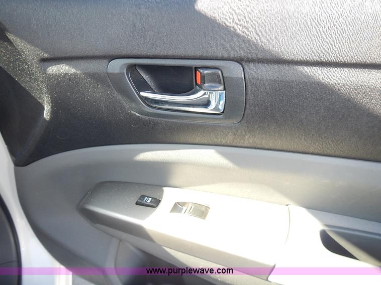 image for item L2394 2008 Toyota Prius
