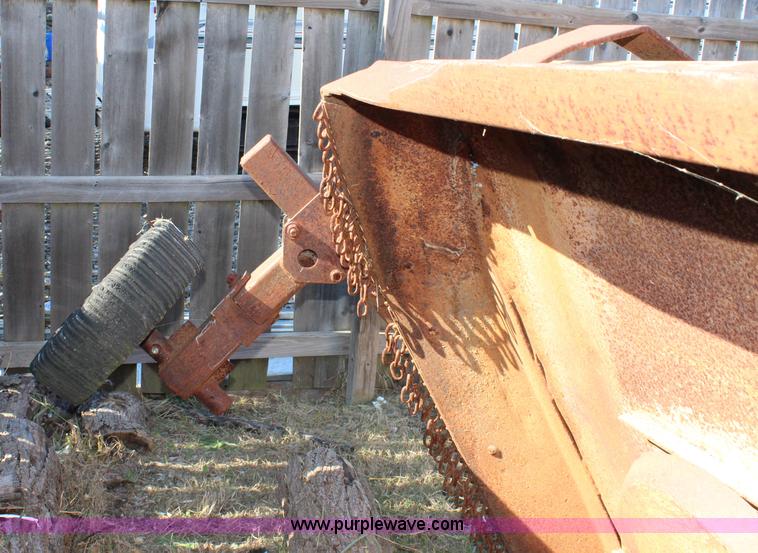 image for item L2404 Batwing rotary mower