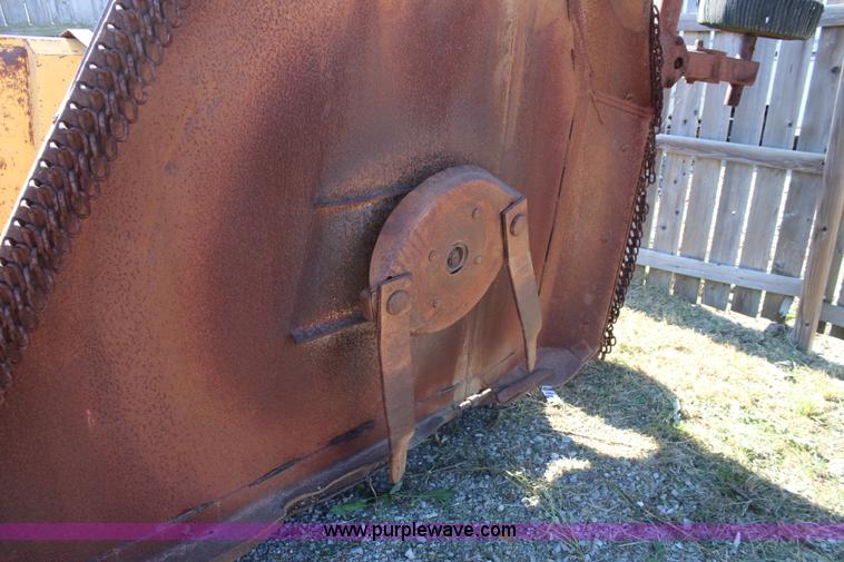 image for item L2404 Batwing rotary mower