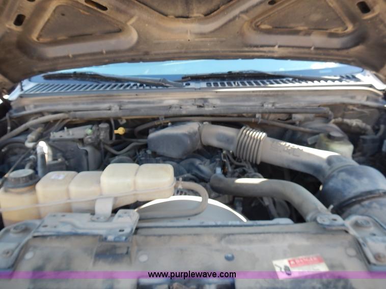 image for item L2409 2003 Ford F250 Super Duty SuperCab pickup truck