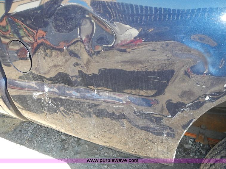 image for item L2409 2003 Ford F250 Super Duty SuperCab pickup truck