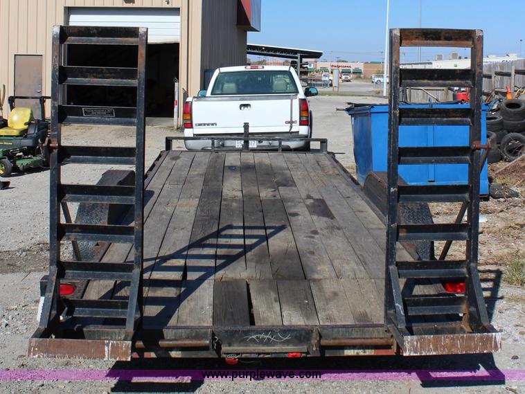 image for item L2410 2000 Trailerman utility trailer