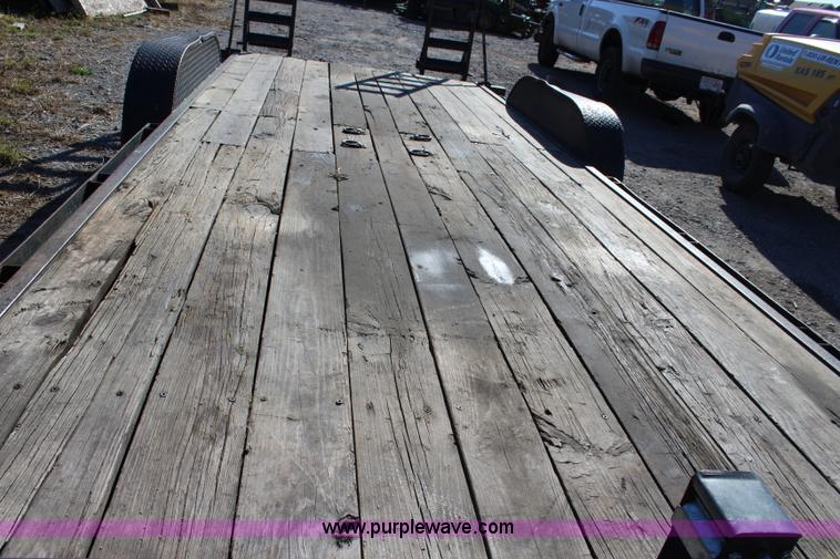 image for item L2410 2000 Trailerman utility trailer