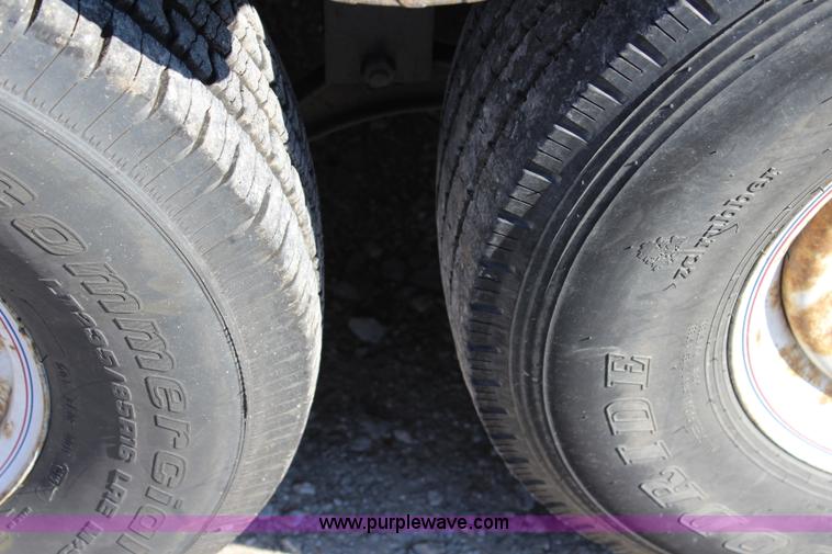 image for item L2410 2000 Trailerman utility trailer