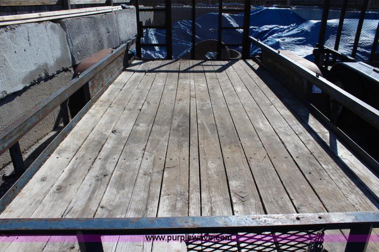 image for item L2411 2008 Star utility trailer