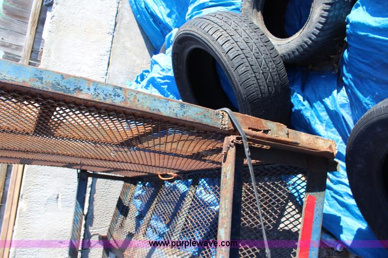 image for item L2411 2008 Star utility trailer