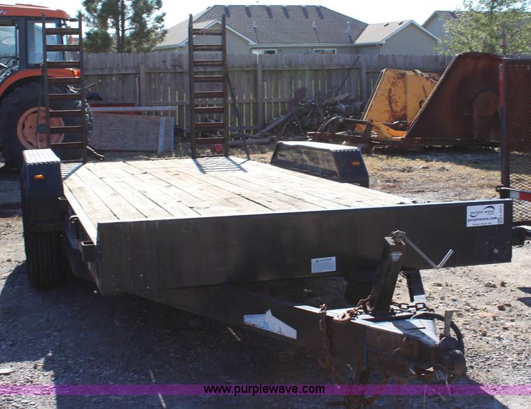 image for item L2414 2002 Diamond Charger utility trailer