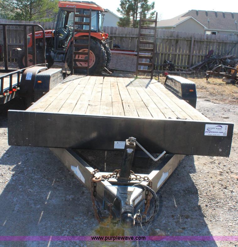 image for item L2414 2002 Diamond Charger utility trailer