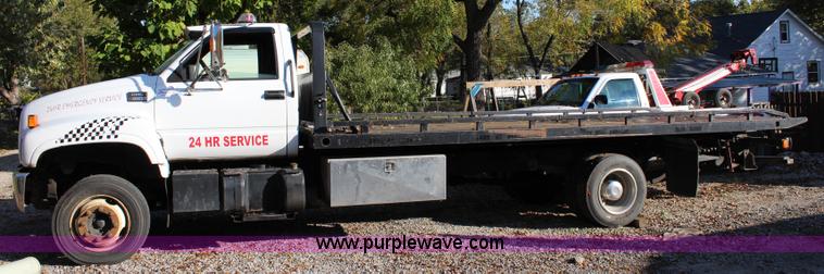 image for item L2433 1997 GMC C6500 rollback truck
