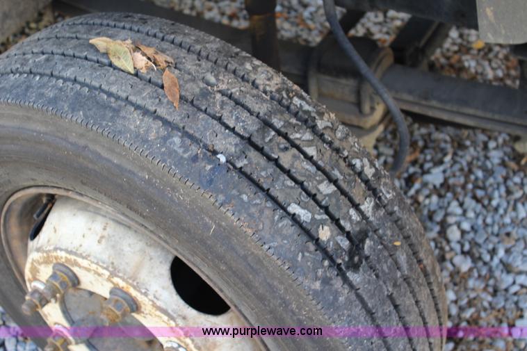 image for item L2433 1997 GMC C6500 rollback truck