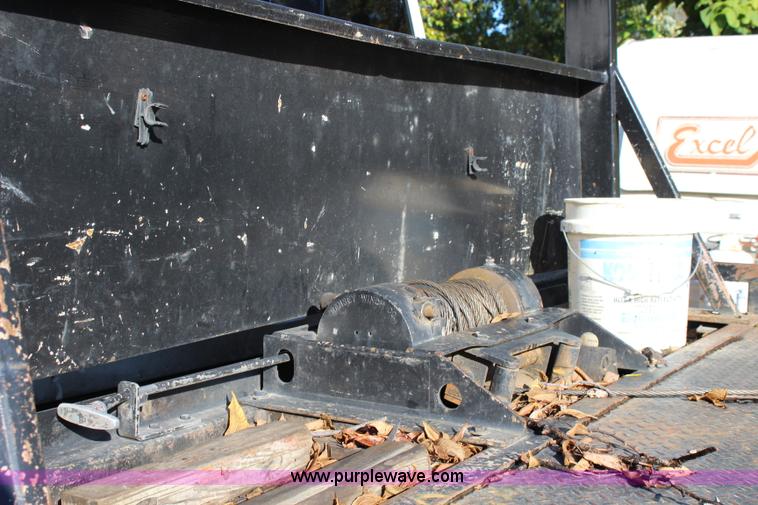 image for item L2433 1997 GMC C6500 rollback truck