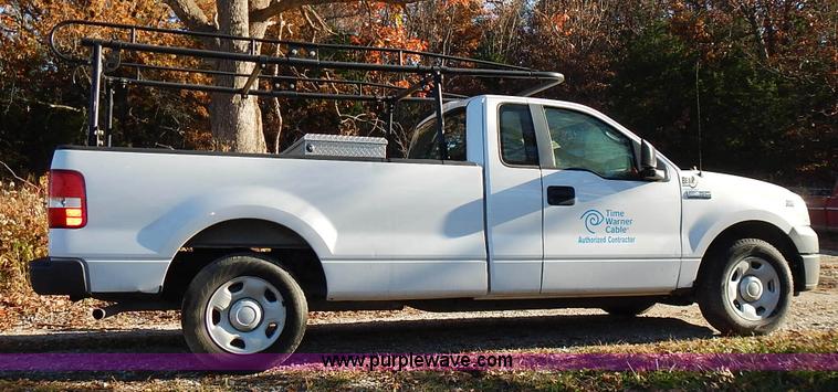 image for item L3522 2007 Ford F150 XL pickup truck