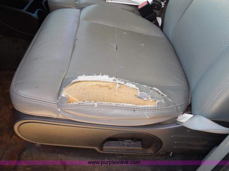 image for item L3522 2007 Ford F150 XL pickup truck