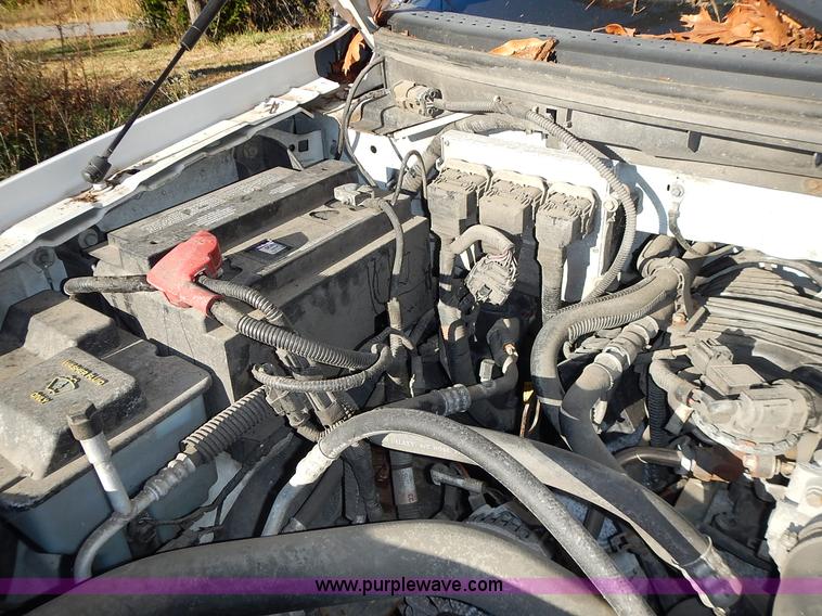 image for item L3522 2007 Ford F150 XL pickup truck