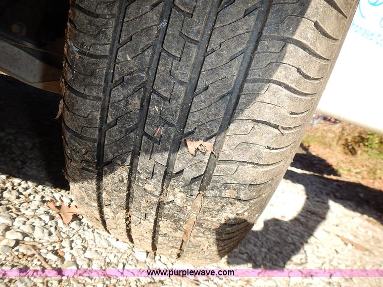 image for item L3522 2007 Ford F150 XL pickup truck