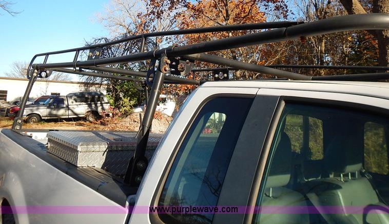 image for item L3522 2007 Ford F150 XL pickup truck