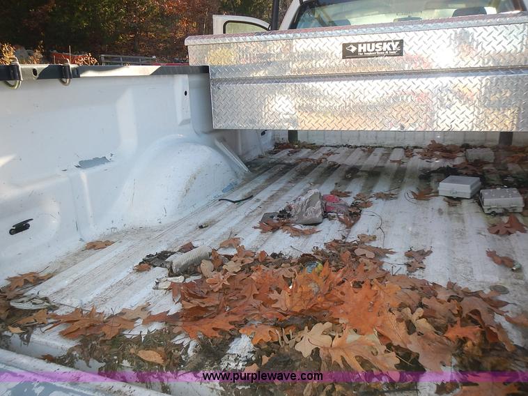 image for item L3522 2007 Ford F150 XL pickup truck