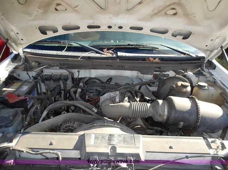 image for item L3523 2007 Ford F150 XL pickup truck