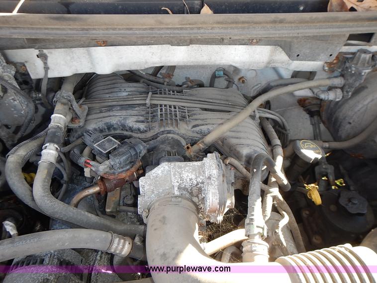 image for item L3523 2007 Ford F150 XL pickup truck