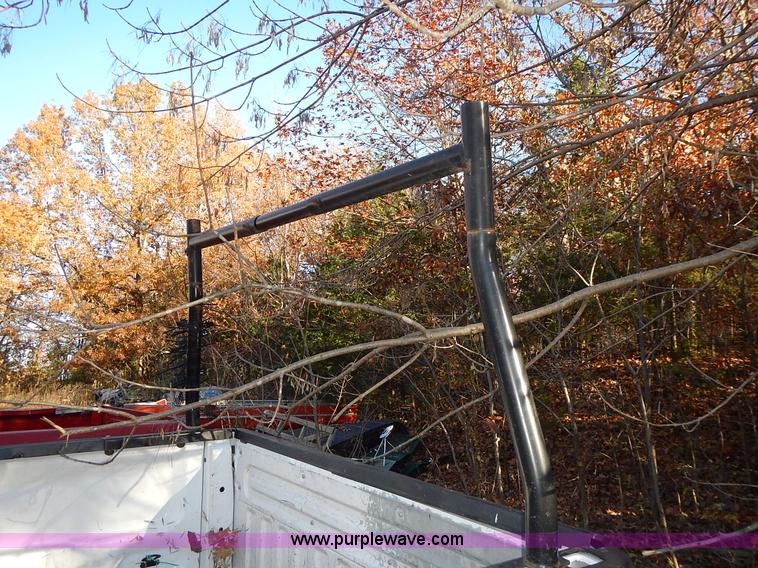 image for item L3523 2007 Ford F150 XL pickup truck