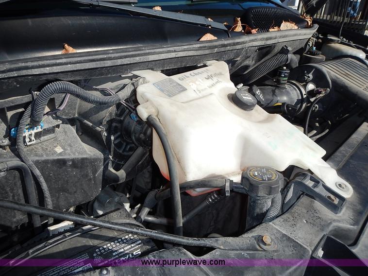 image for item L3544 2003 Chevrolet Express 1500 van