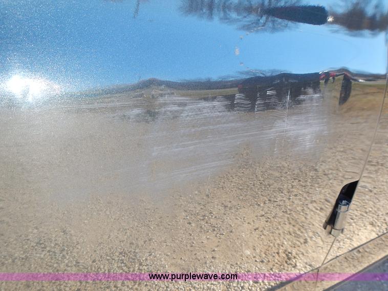 image for item L3544 2003 Chevrolet Express 1500 van