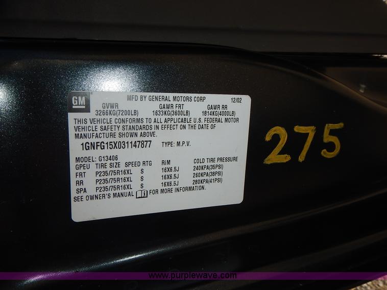 image for item L3544 2003 Chevrolet Express 1500 van