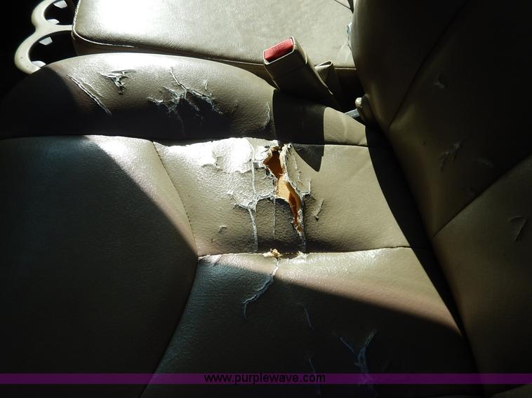 image for item L3547 2003 Chevrolet Silverado 1500 pickup truck