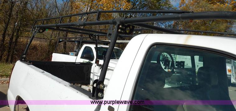 image for item L3547 2003 Chevrolet Silverado 1500 pickup truck