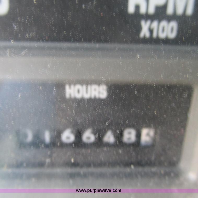 image for item L5319 1999 International 4900 fuel truck