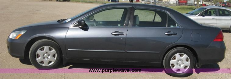 image for item L6437 2007 Honda Accord