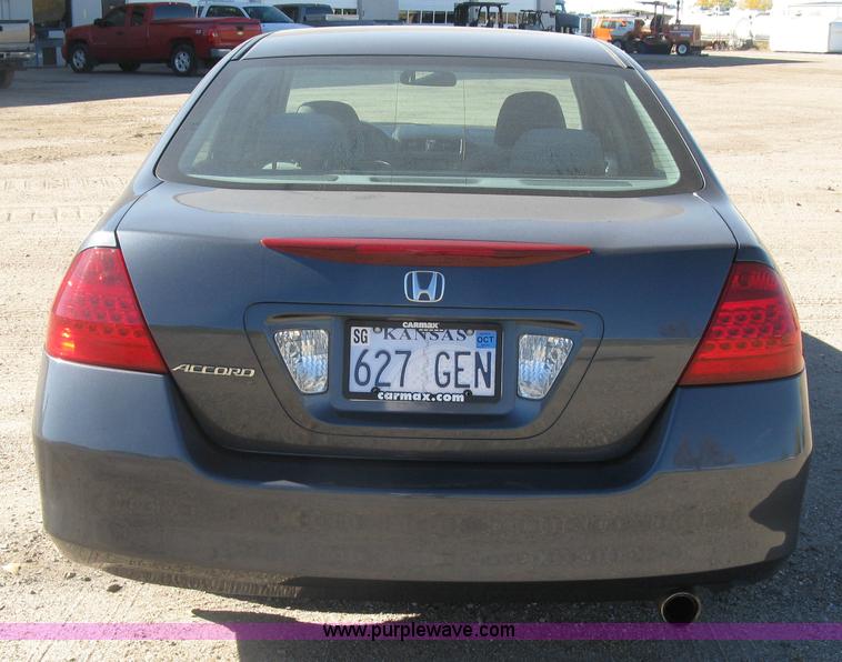 image for item L6437 2007 Honda Accord