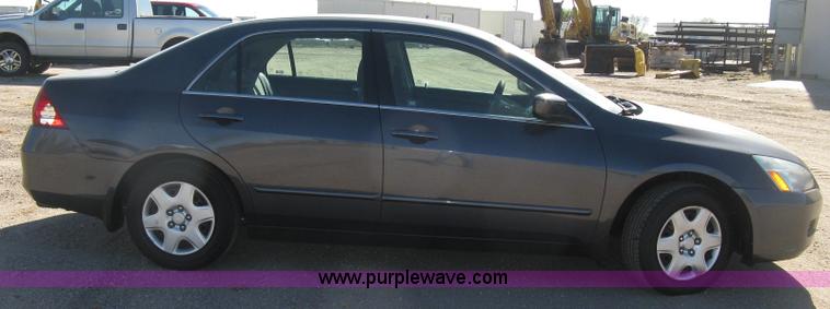 image for item L6437 2007 Honda Accord
