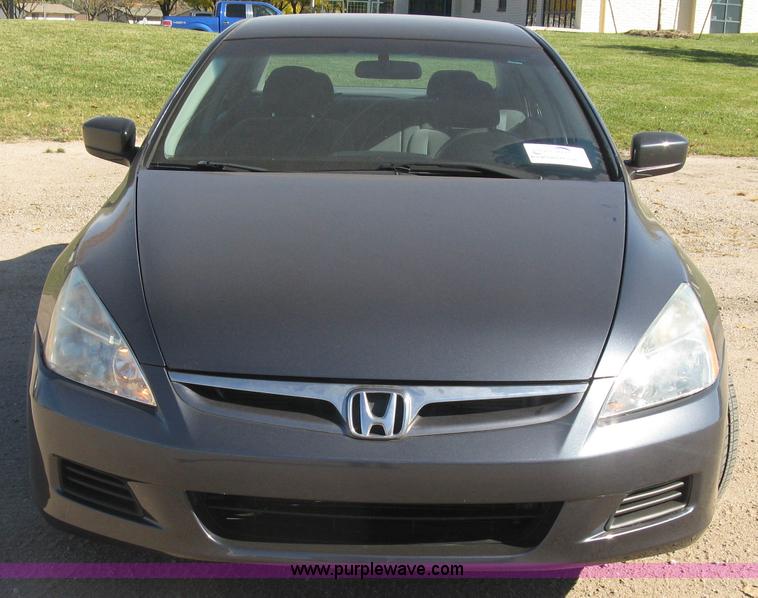 image for item L6437 2007 Honda Accord