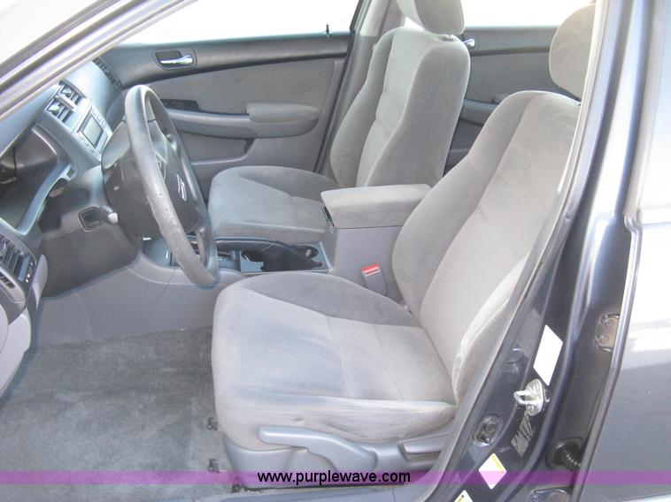 image for item L6437 2007 Honda Accord