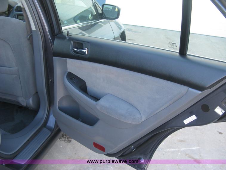 image for item L6437 2007 Honda Accord