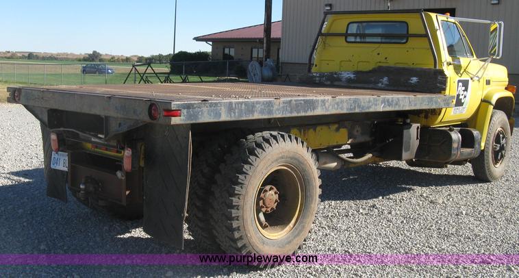 image for item L6439 1986 Chevrolet C70 Custom Deluxe flatbed truck