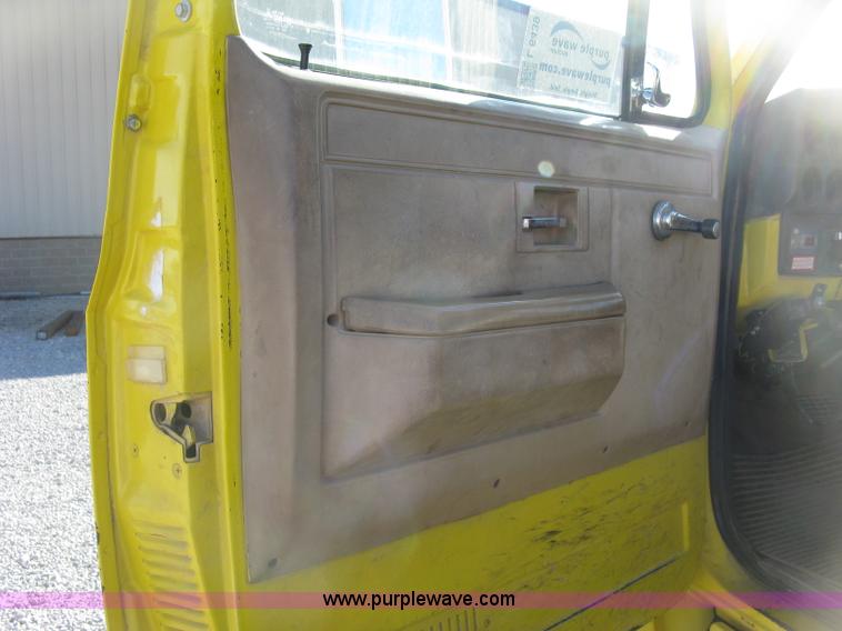 image for item L6439 1986 Chevrolet C70 Custom Deluxe flatbed truck