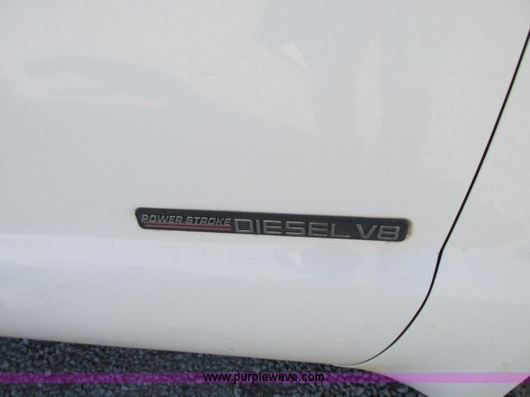 image for item N9258 1999 Ford F350 Super Duty flatbed pickup truck