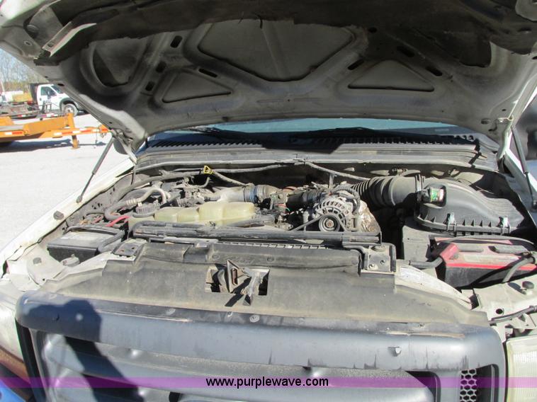 image for item N9258 1999 Ford F350 Super Duty flatbed pickup truck