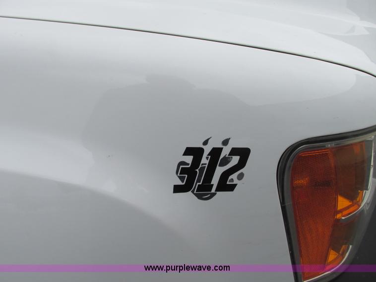 image for item R9328 2008 GMC Sierra 1500 pickup truck