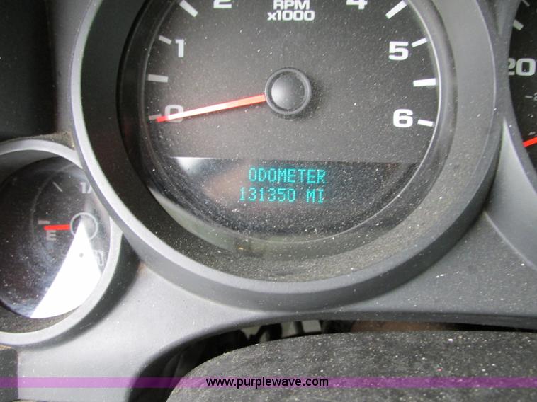 image for item R9328 2008 GMC Sierra 1500 pickup truck