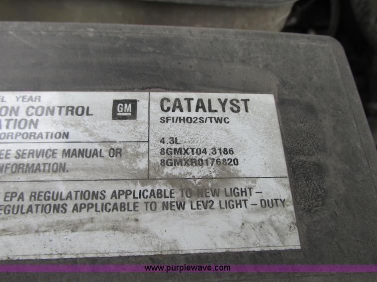 image for item R9328 2008 GMC Sierra 1500 pickup truck