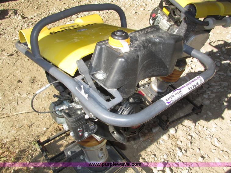 image for item AV9046 Mustang ML-80S walk-behind compactor