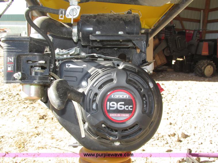 image for item AV9046 Mustang ML-80S walk-behind compactor