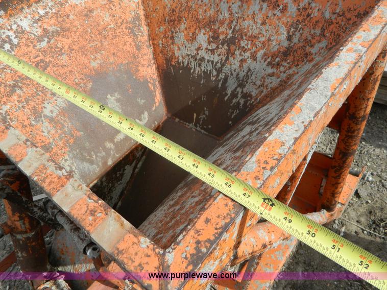 image for item BT9871 Concrete chute