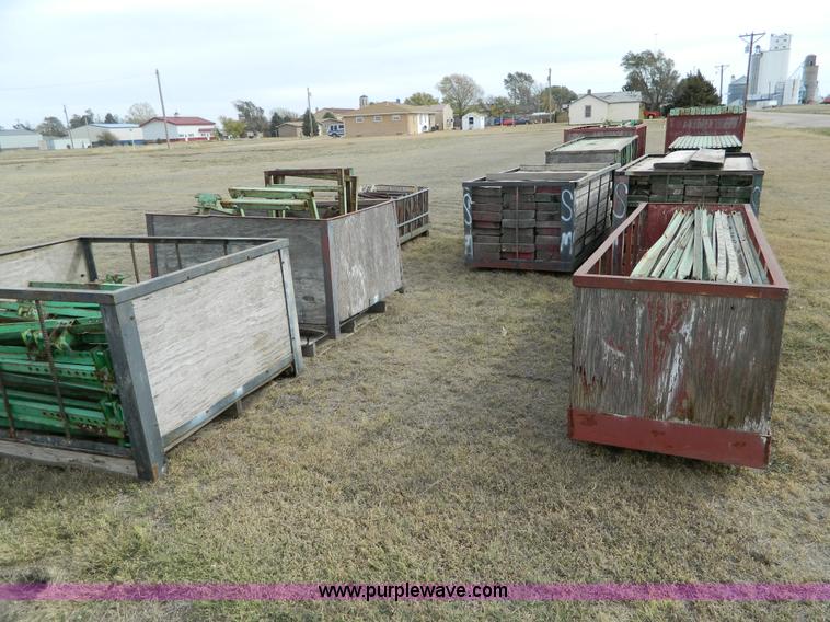 image for item BT9876 1998 Finnesy flatbed trailer with scaffolding
