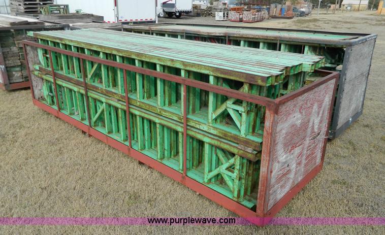 image for item BT9876 1998 Finnesy flatbed trailer with scaffolding