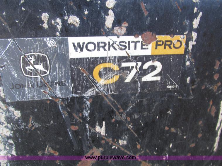 image for item H1064 2009 John Deere 320 skid steer