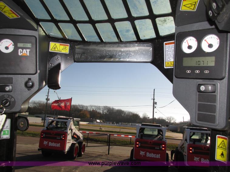 image for item H1065 2013 Caterpillar 262C2 skid steer